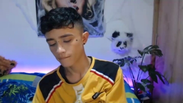 Maxiy_001  20-10-2021 video feets